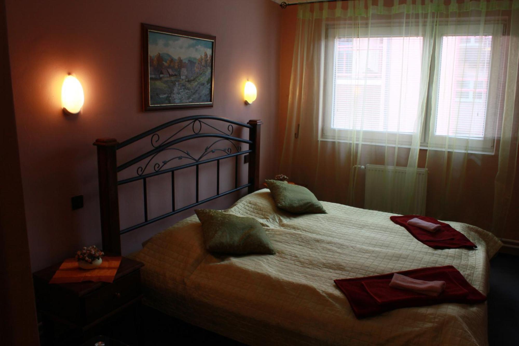 Garni Hotel Anne-Mary Пьештяни Экстерьер фото