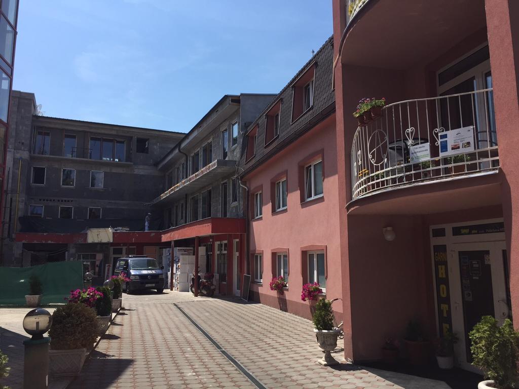 Garni Hotel Anne-Mary Пьештяни Экстерьер фото